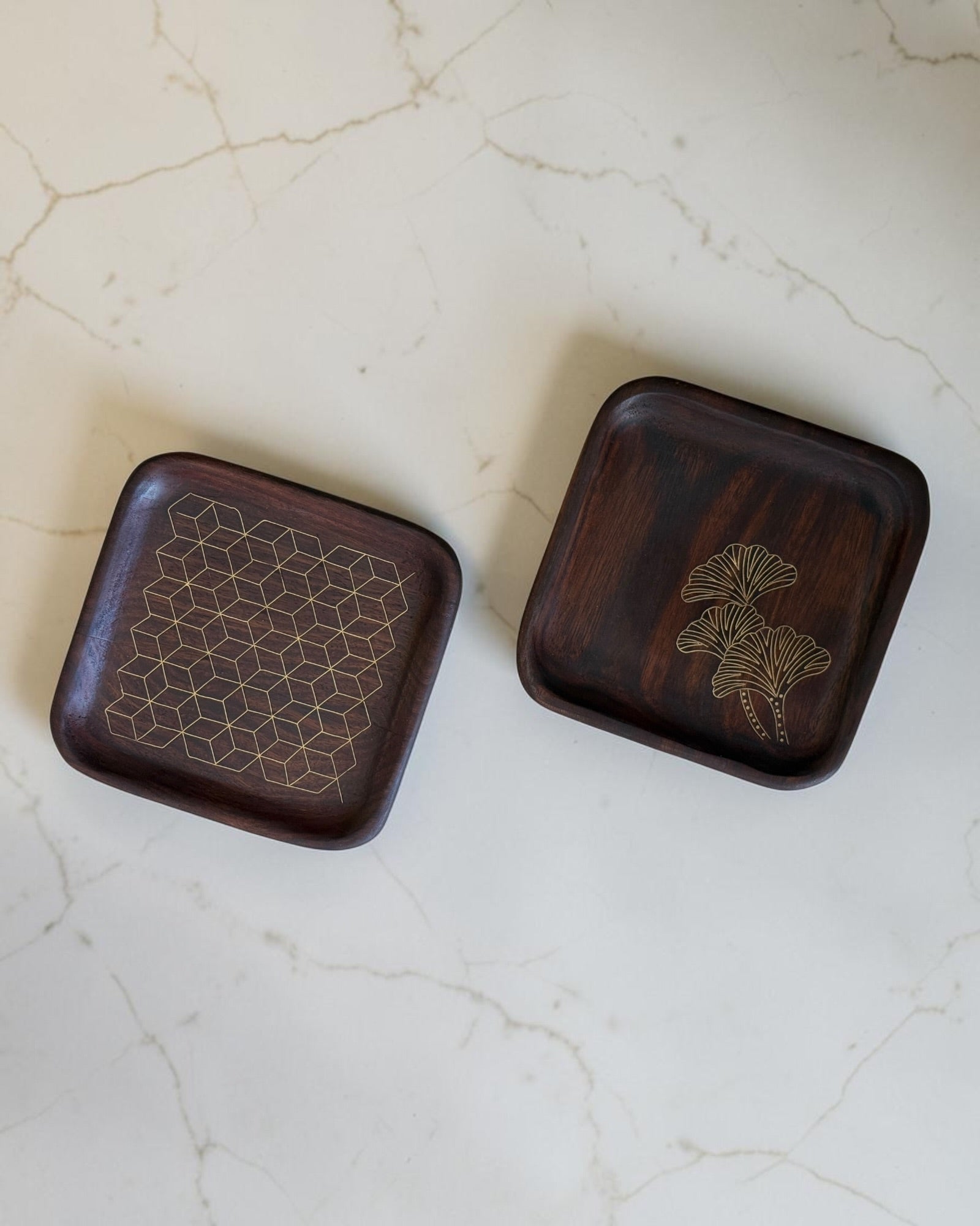 Vanika Sheesham Tarkashi Tray (6 × 6”)