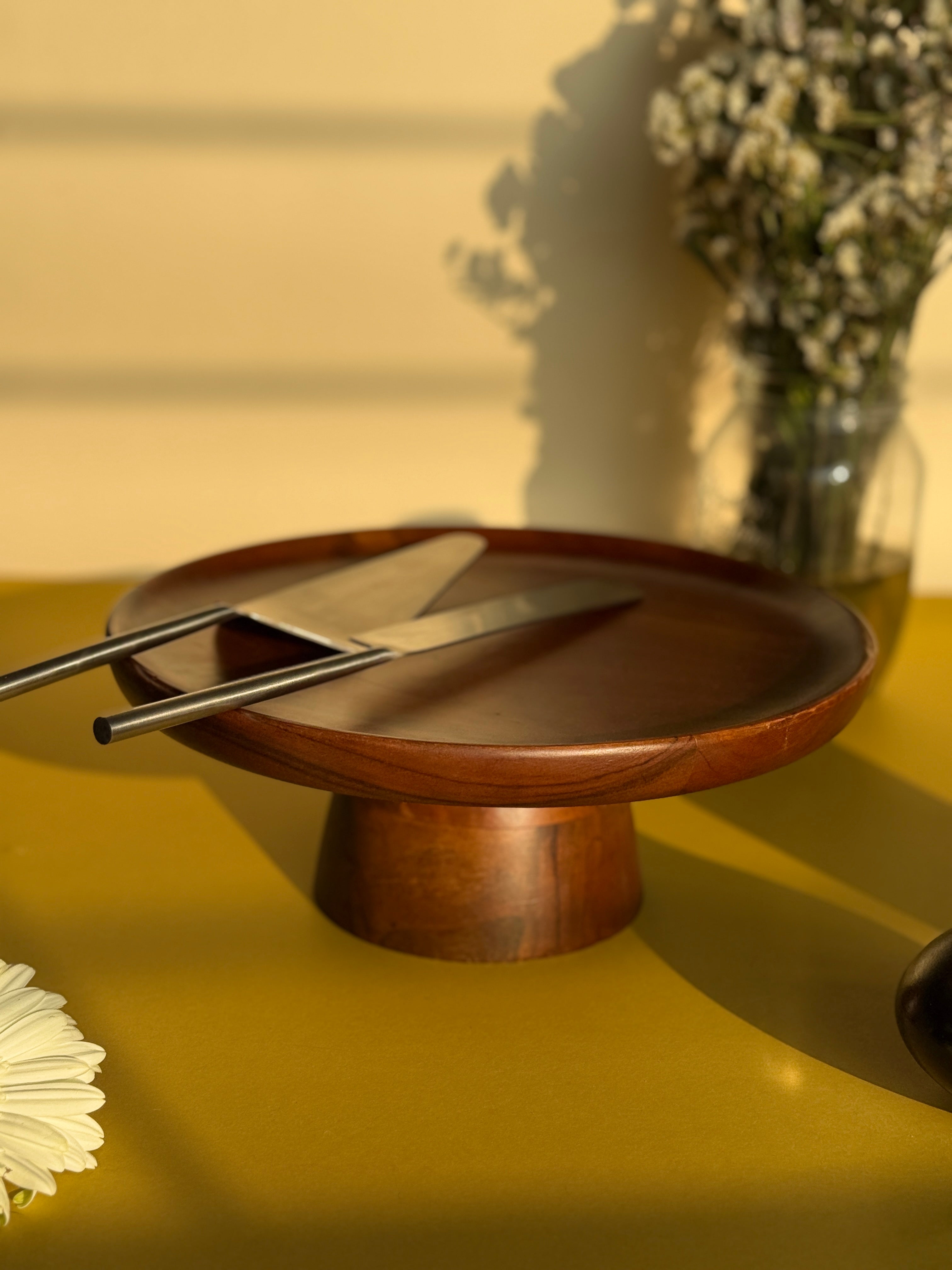 Samridhi Mango Wood Cake Stand
