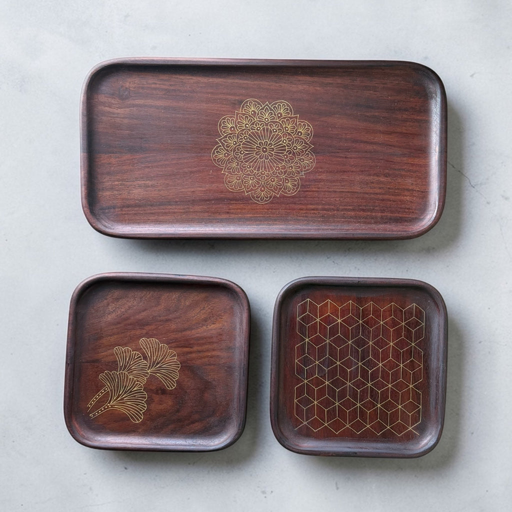 Vanika Sheesham Tarkashi Tray (6 × 6”)